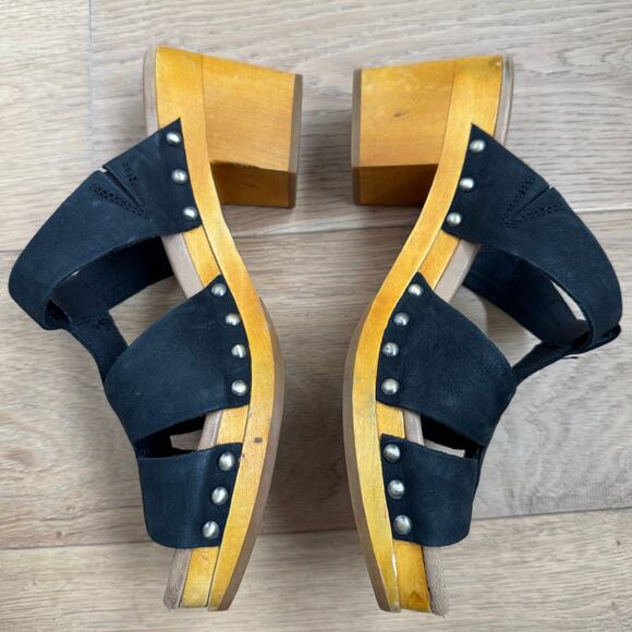 UGG Australia Jennie Black Leather Studded Boho Wooden Clog Sandals Size 9 - Picture 4 of 9